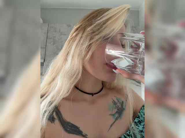 AlinnaAnnila webcam