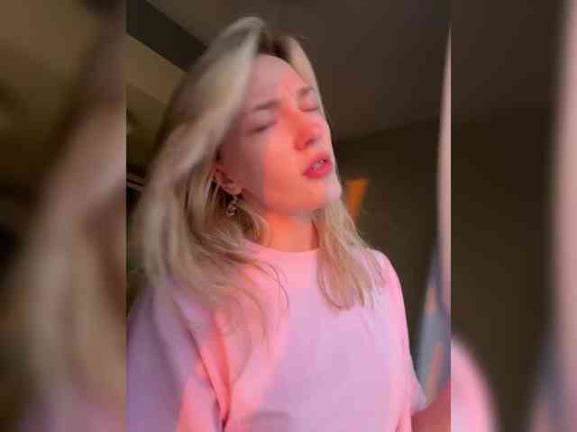 AlinnaAnnila webcam