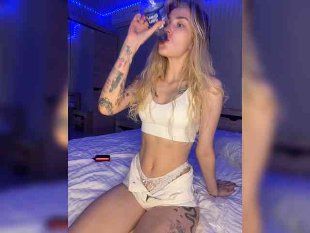 AlinnaAnnila webcam