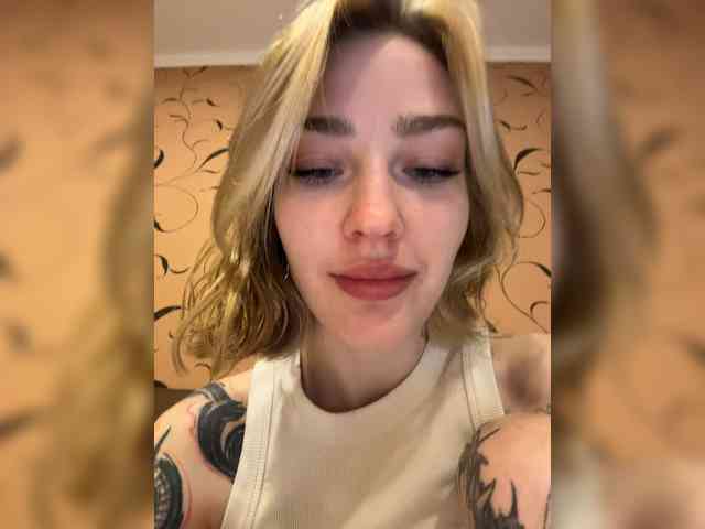 AlinnaAnnila webcam
