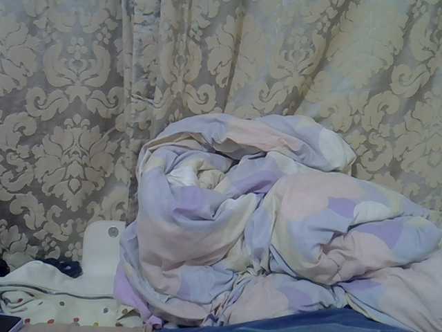 cuddlecanvas live cam preview