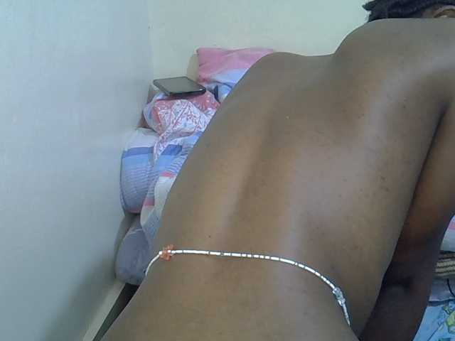 cuddlecanvas live cam on BongaCams