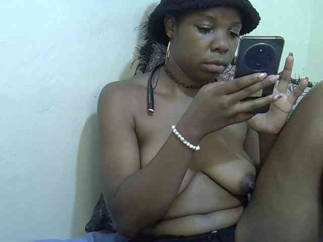 cuddlecanvas webcam