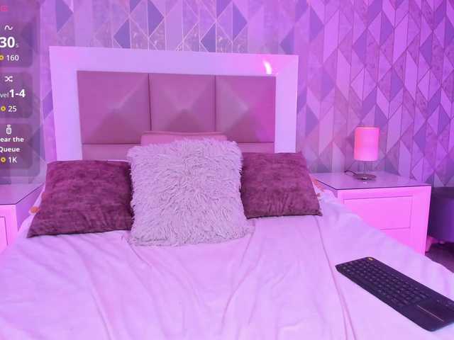LunaHill live cam on BongaCams
