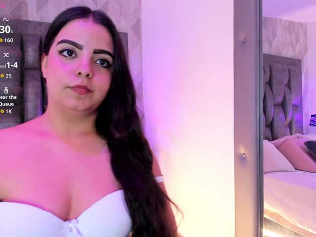 LunaHill live cam on BongaCams