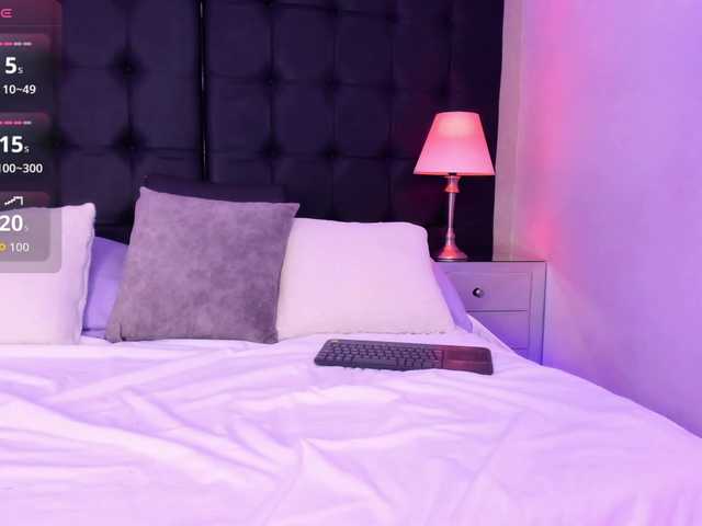 LunaHill live cam on BongaCams