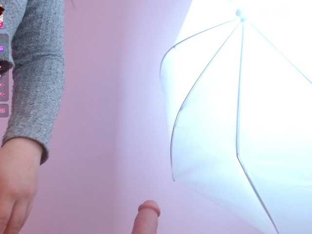 cinamoon live cam on BongaCams