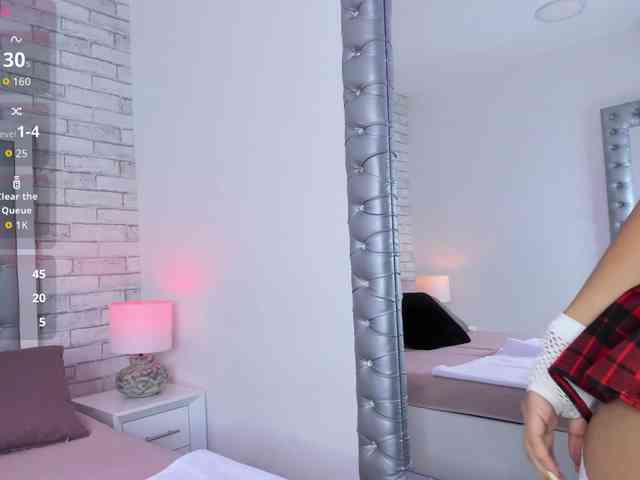 KarolaynWest webcam