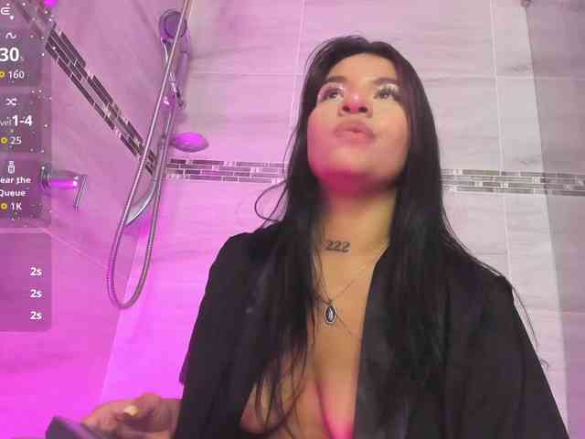 KarolaynWest webcam