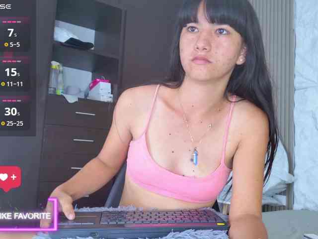 MiaCortes webcam