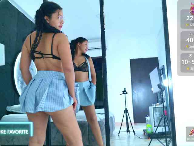 JuliRogers webcam