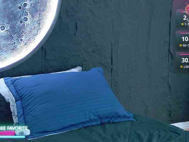 JuliRogers webcam