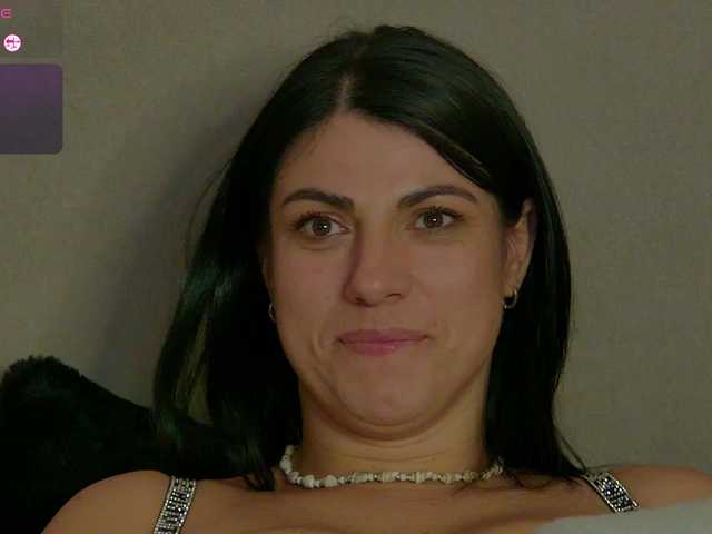 Sonya-Aysa live cam on BongaCams