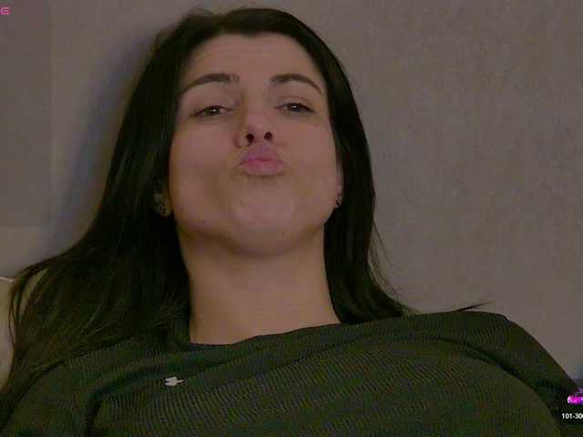 Sonya-Aysa live cam on BongaCams