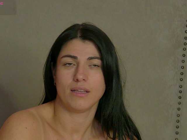 Sonya-Aysa live cam preview