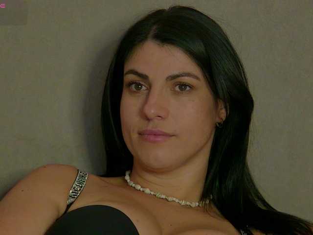Sonya-Aysa live cam on BongaCams