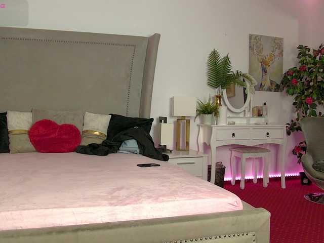Sonya-Aysa live cam preview