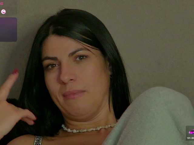 Sonya-Aysa live cam on BongaCams