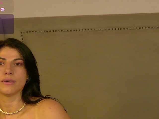 Sonya-Aysa live cam on BongaCams