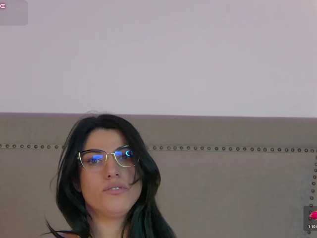 Sonya-Aysa live cam on BongaCams