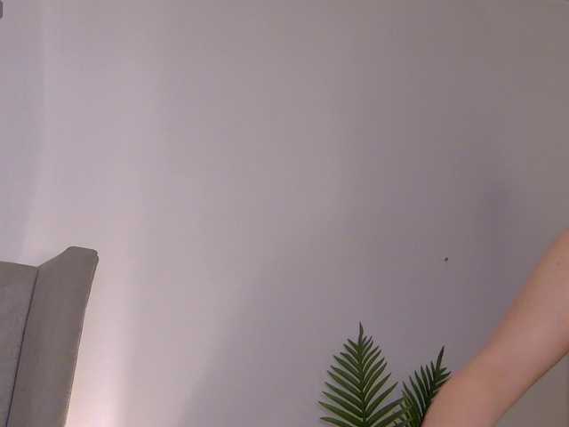Sonya-Aysa live cam on BongaCams