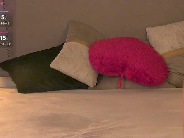 Sonya-Aysa live cam