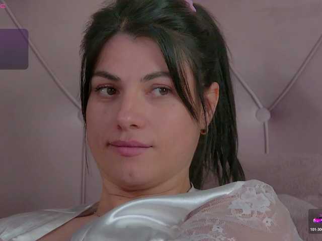 Sonya-Aysa live cam on BongaCams