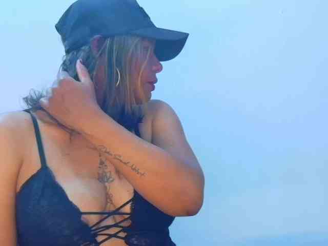 MaribelVega webcam