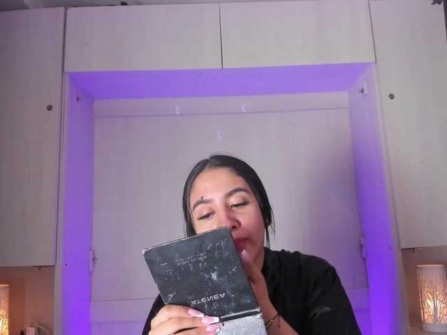 BellaBroocks