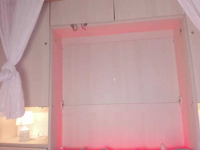 BellaBroocks live cam on BongaCams