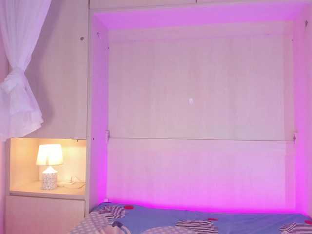 BellaBroocks live cam on BongaCams