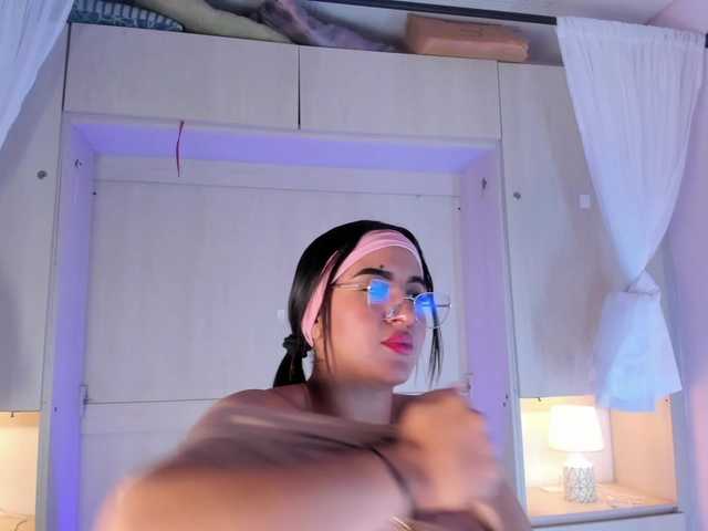BellaBroocks