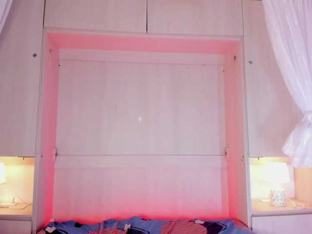 BellaBroocks
