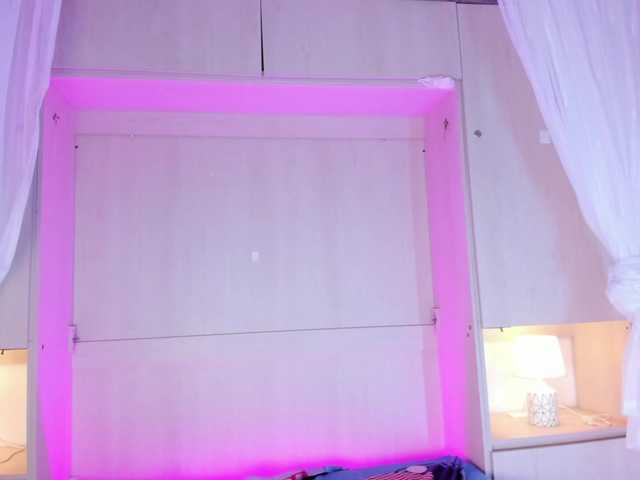 BellaBroocks live cam on BongaCams