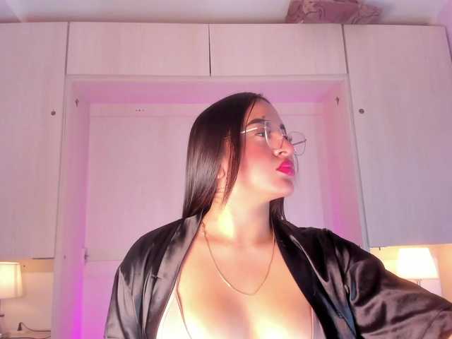 BellaBroocks
