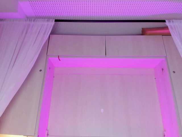 BellaBroocks live cam on BongaCams