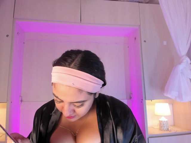 BellaBroocks