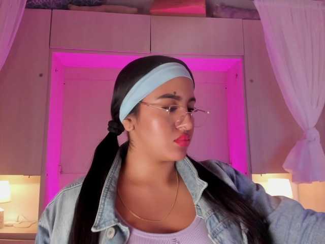 BellaBroocks
