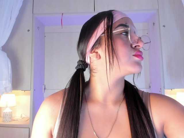 BellaBroocks