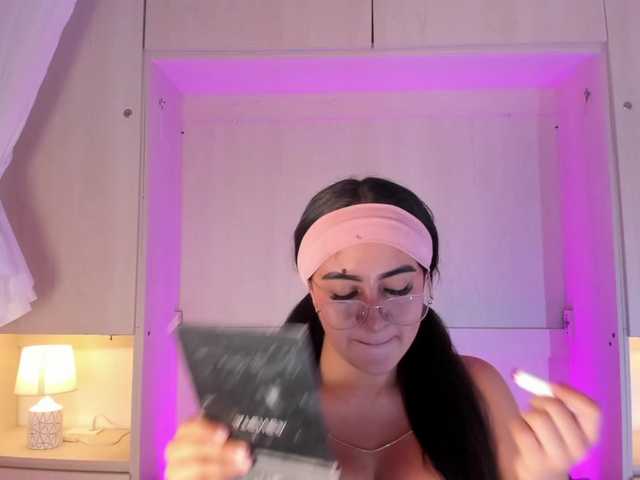 BellaBroocks