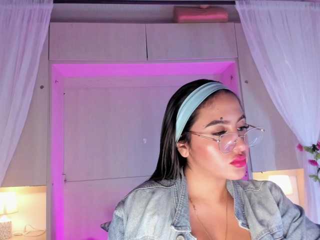 BellaBroocks