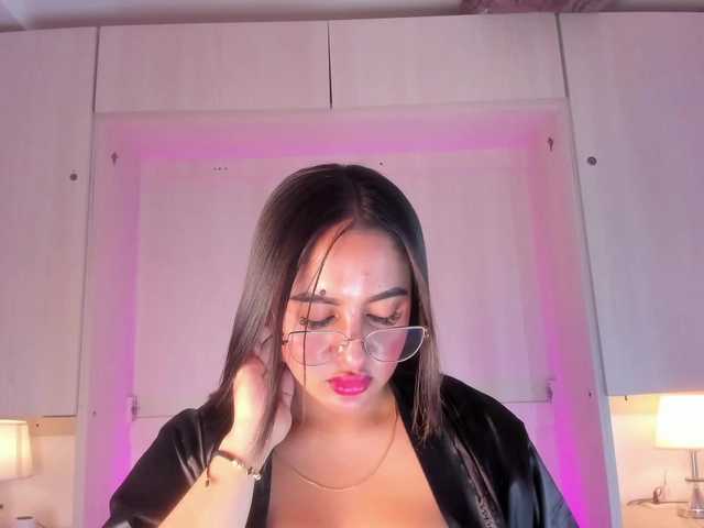 BellaBroocks