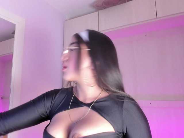 BellaBroocks