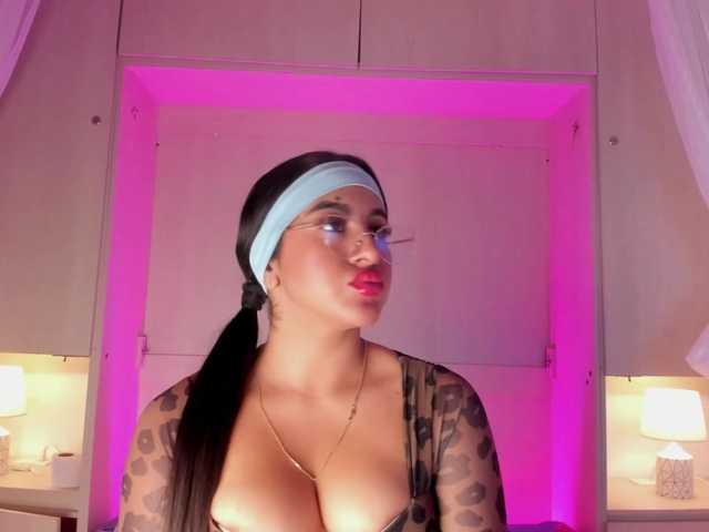 BellaBroocks