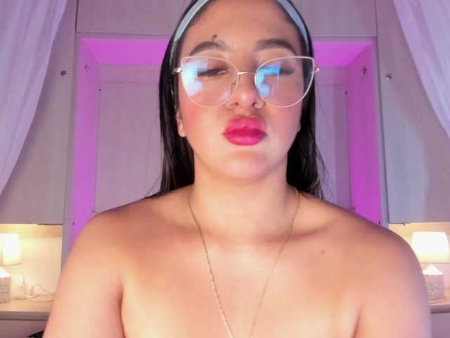 BellaBroocks