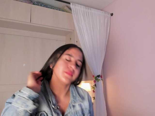 BellaBroocks