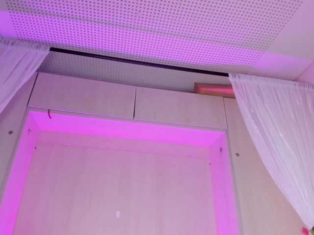 BellaBroocks live cam on BongaCams