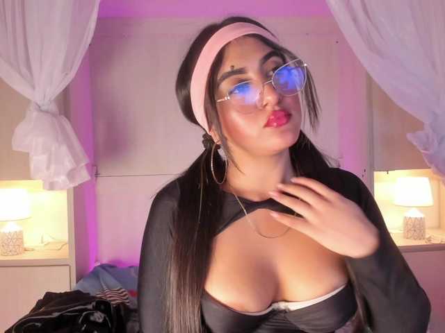 BellaBroocks