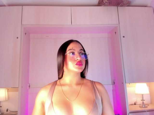 BellaBroocks