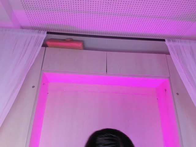 BellaBroocks live cam on BongaCams